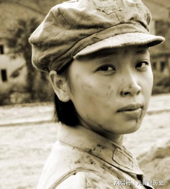 伍若兰：被抓后朱德当面痛哭23岁牺牲头被挂城墙示众